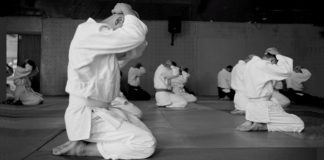 Students in Seiza