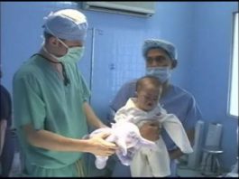 Dr. Barry Steinberg Makes Smiles