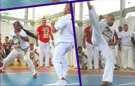 Capoeira instructors fighting to receive their belts
