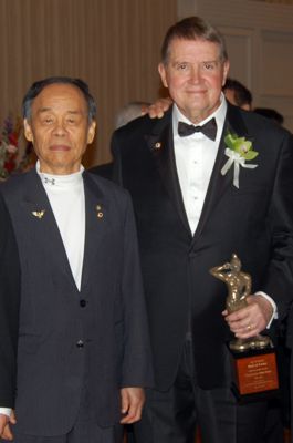 Jhoon Rhee and Allen Steen at the induction of Steen into the Hall of Fame of the U.S. Taekwondo Grandmasters Society