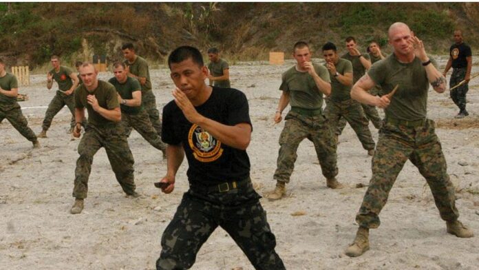 Defensive Knife Training